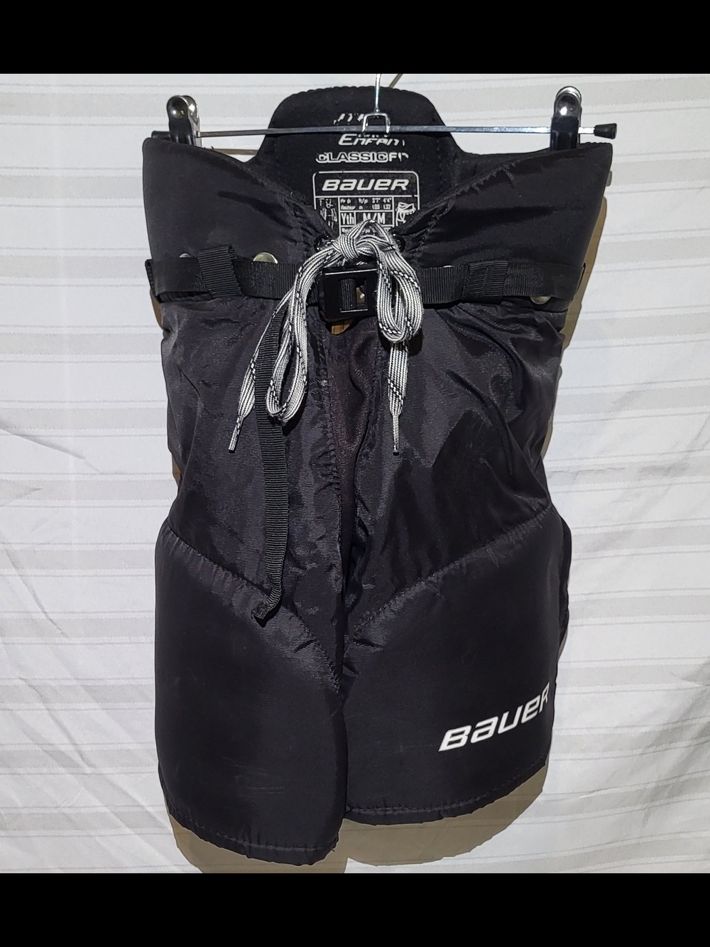 Bauer Black Kids Hockey Breezers with White Logo